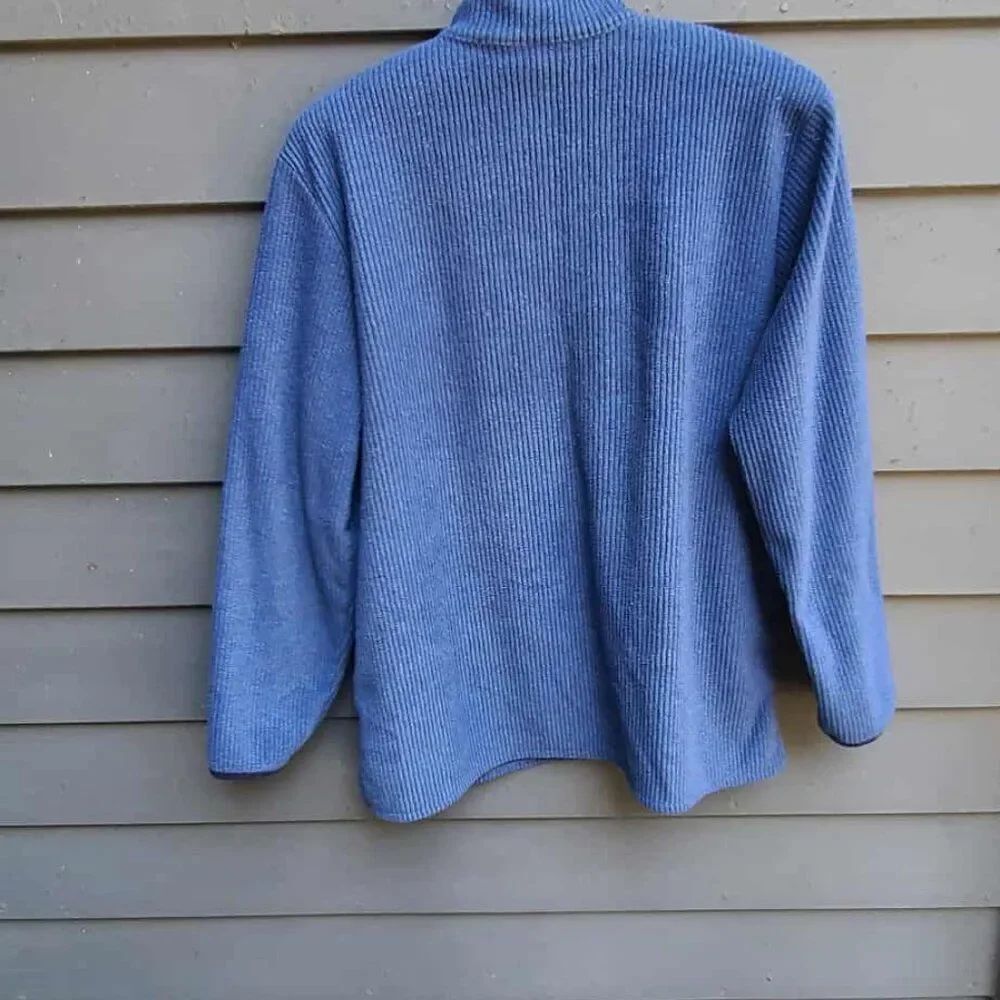 Talbots Blue Soft Ribbed Pullover size Medium - Picture 4 of 8